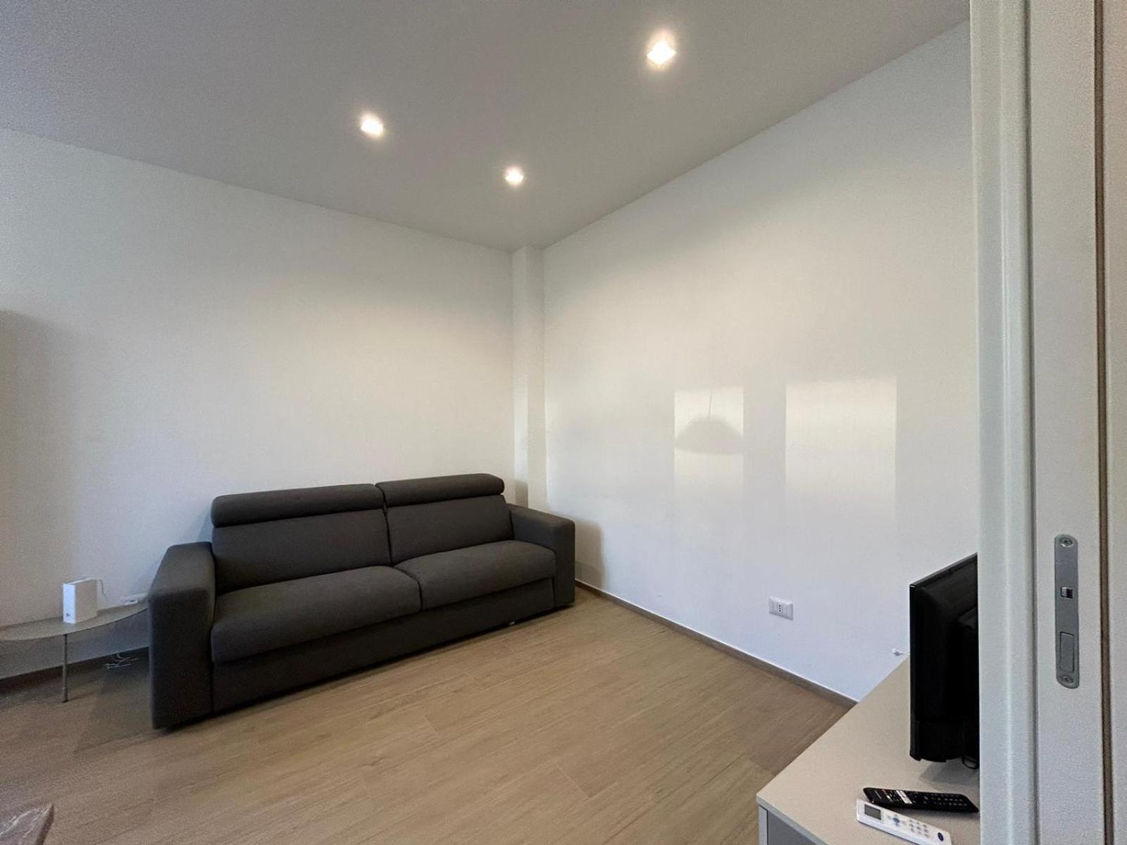 Imhome - Abruzzi Milano Ngoại thất bức ảnh